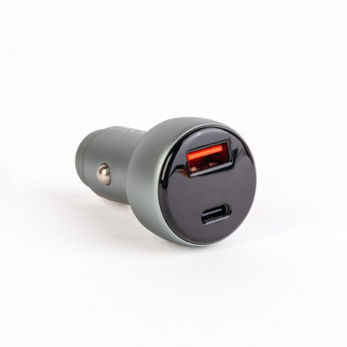 Autós szivargyújtó adapter Type-C PD és USB aljzattal, gyorstöltéssel - feszültségkijelzéssel - 48W   BX55025B